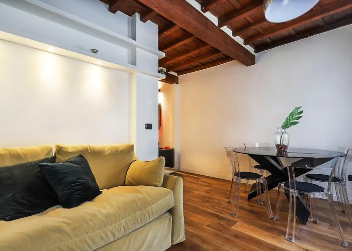 Signoria Stylish Suite In