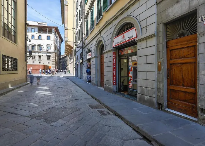 Signoria Stylish Suite In
